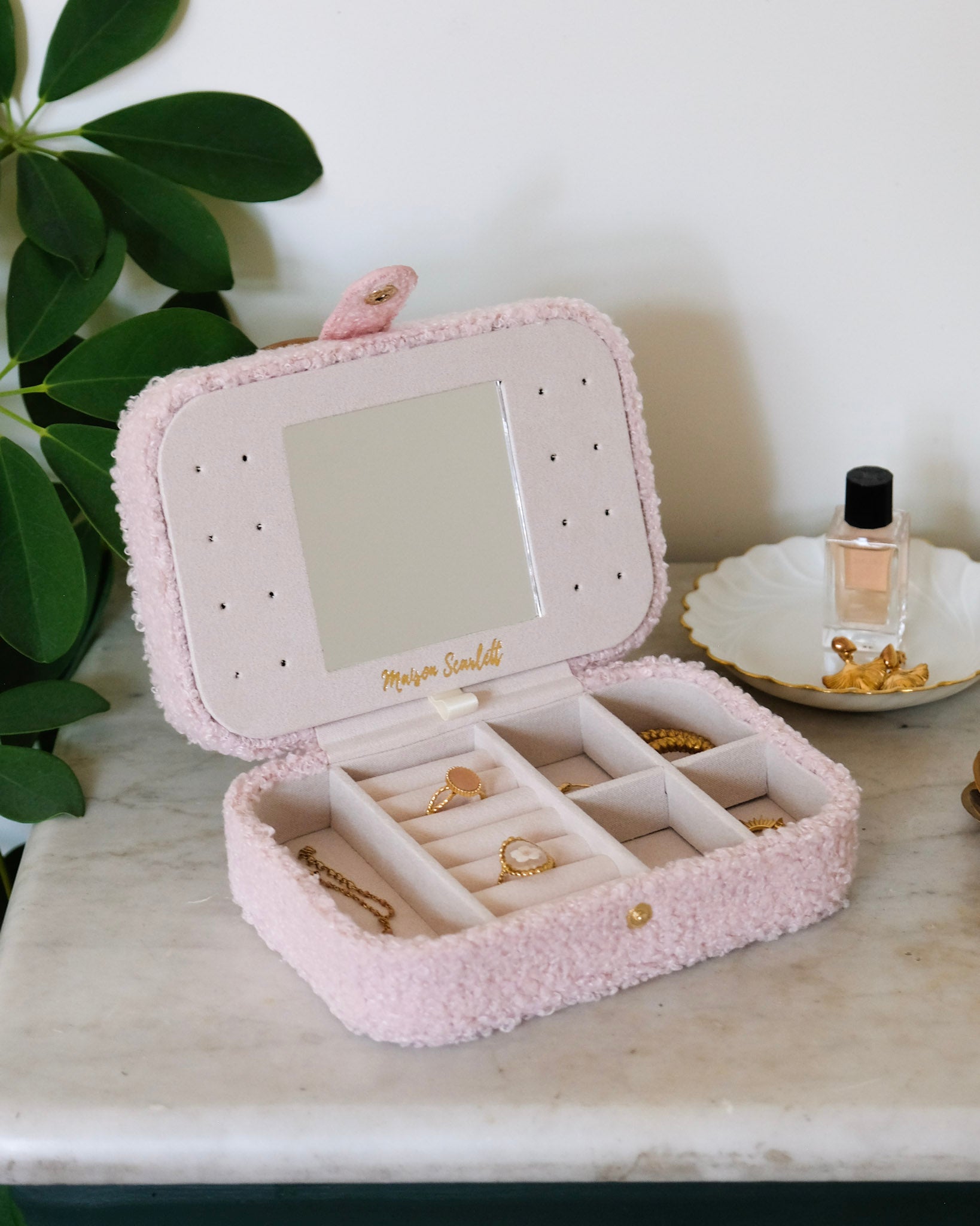 Boîte à bijoux de voyage Brigitte en moumoute